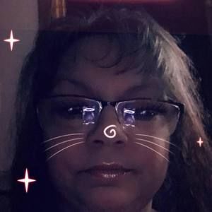 Meet your Posher, Sharon